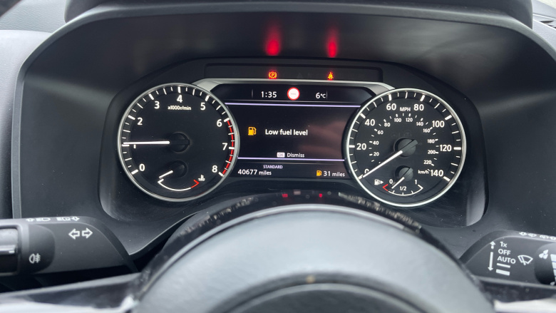 Nissan Qashqai 1.3 DiG-T MH Acenta Premium 5dr Petrol Hatchback